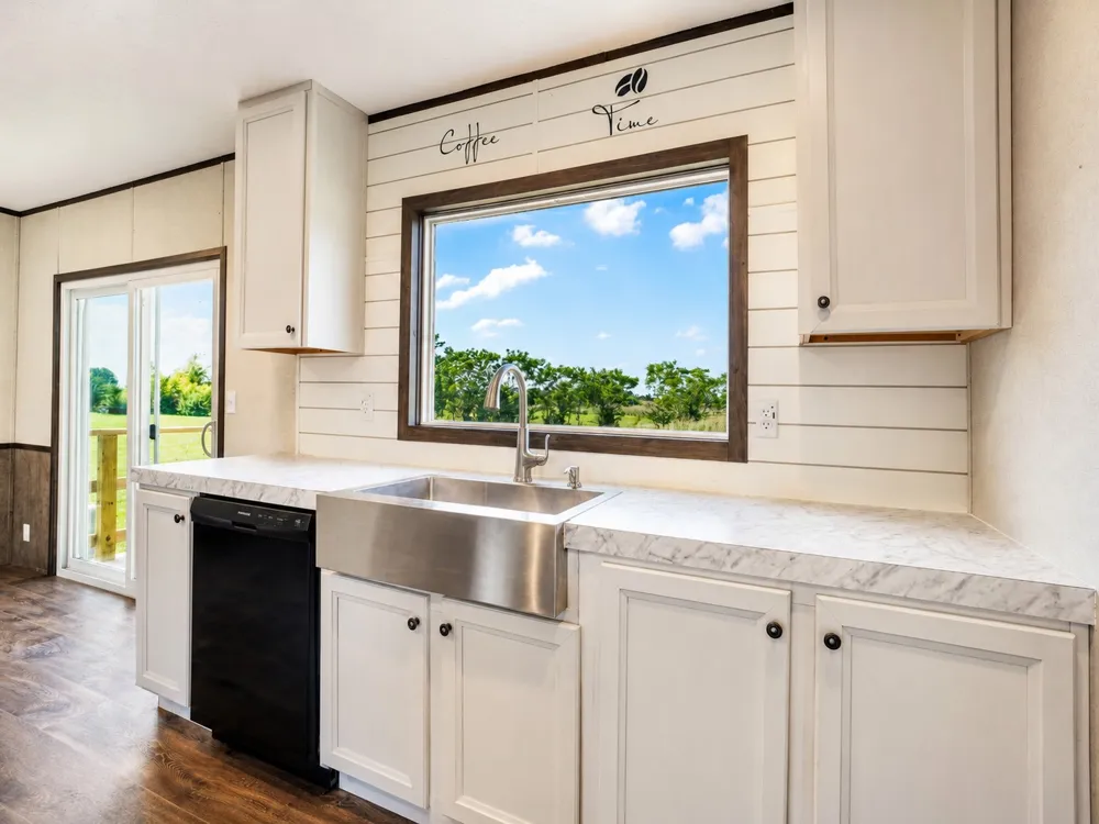 185 Cale Lane Calera, OK 74730