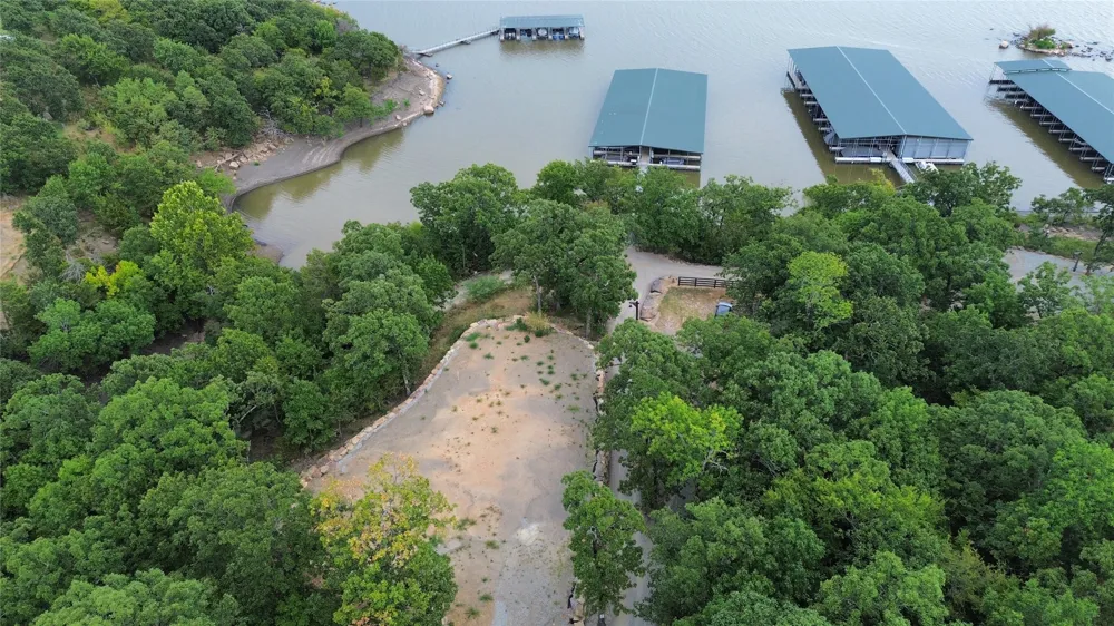 200 Stone Ridge Road Eufaula, OK 74432