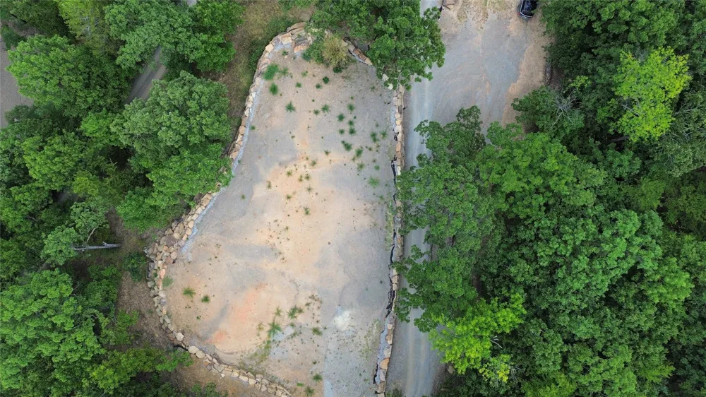200 Stone Ridge Road Eufaula, OK 74432