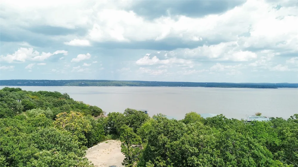200 Stone Ridge Road Eufaula, OK 74432