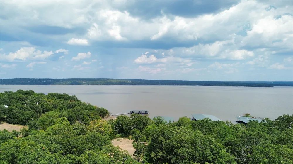 200 Stone Ridge Road Eufaula, OK 74432