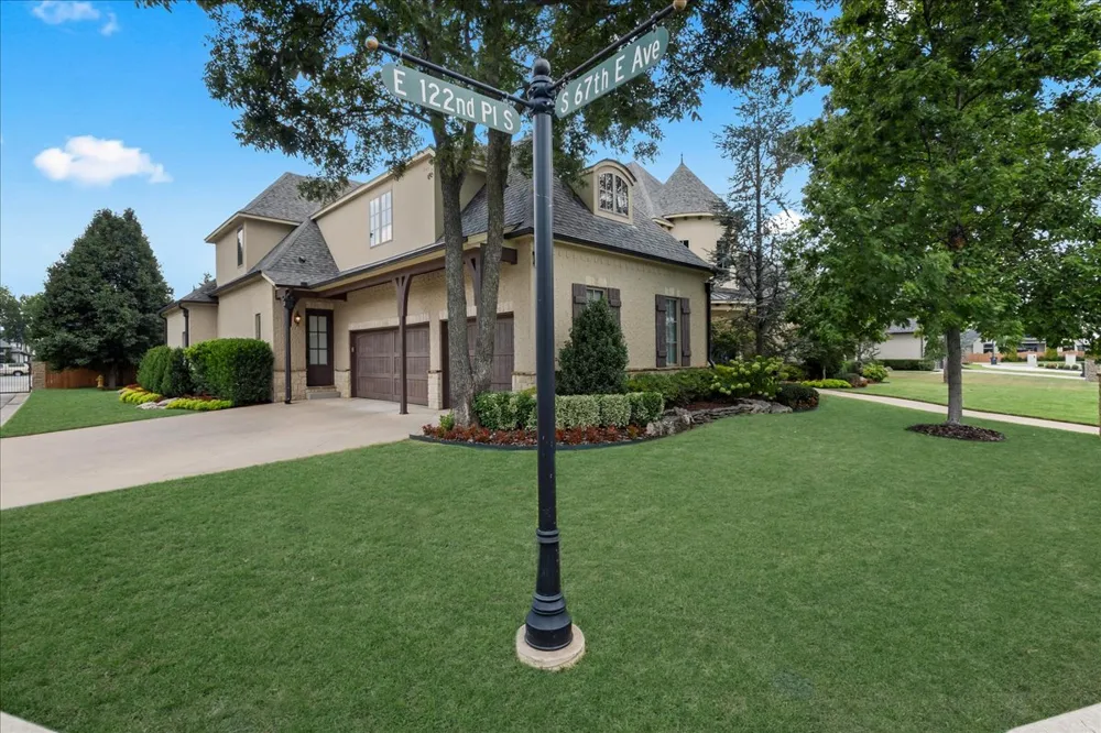 6682 E 122nd EastPlace S Bixby, OK 74008