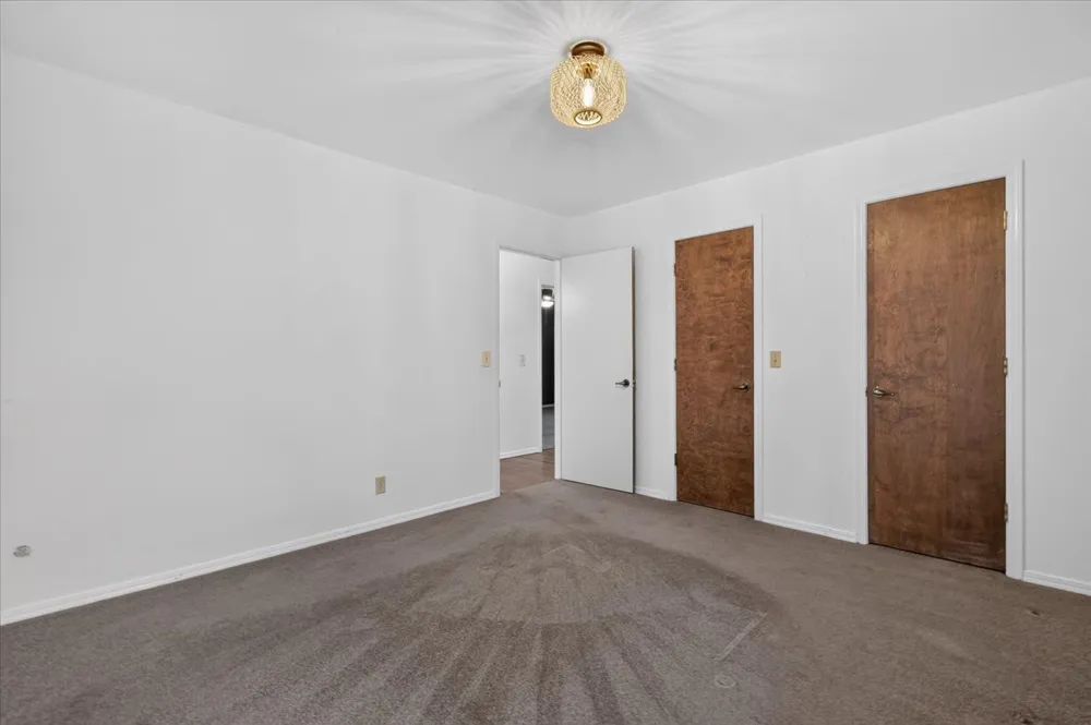 21 SE Shadowlake Drive #21 Bartlesville, OK 74006