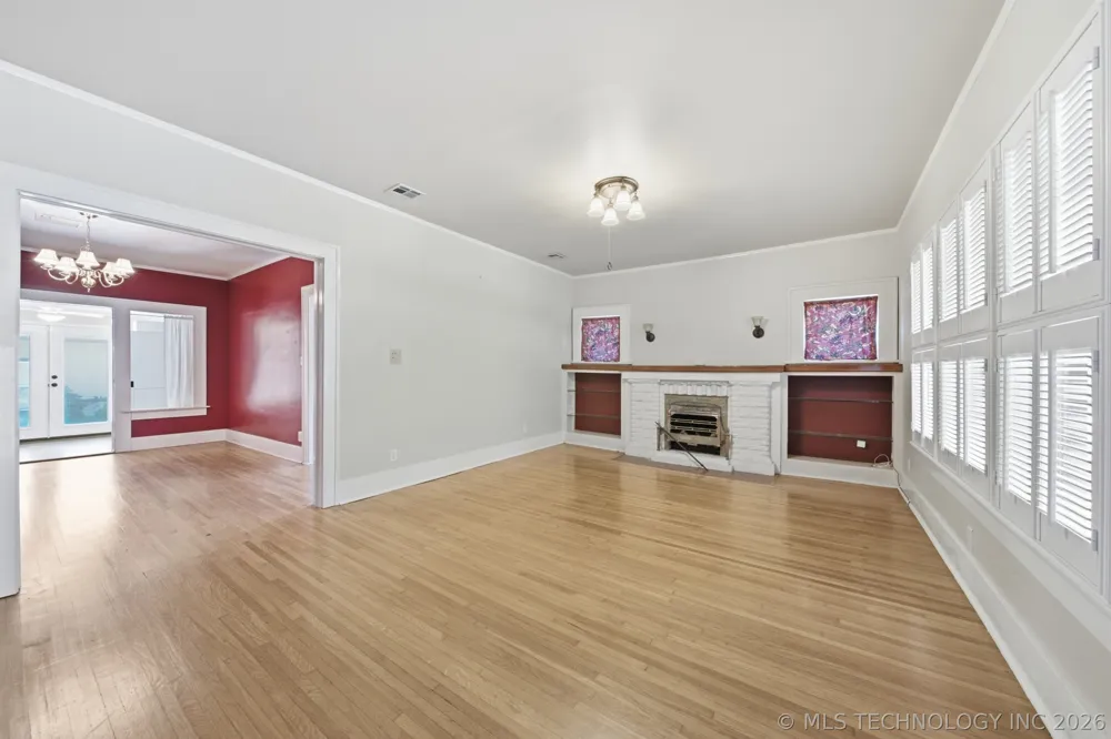 1844 E 16th Place Tulsa, OK 74104