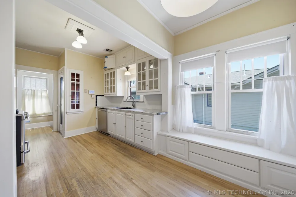 1844 E 16th Place Tulsa, OK 74104