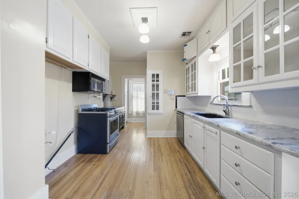 1844 E 16th Place Tulsa, OK 74104