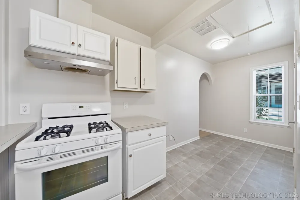 1844 E 16th Place Tulsa, OK 74104
