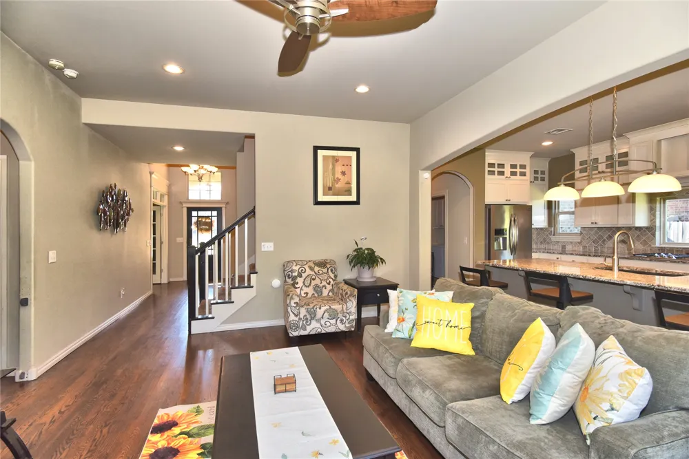 5916 S 13th Street Broken Arrow, OK 74011