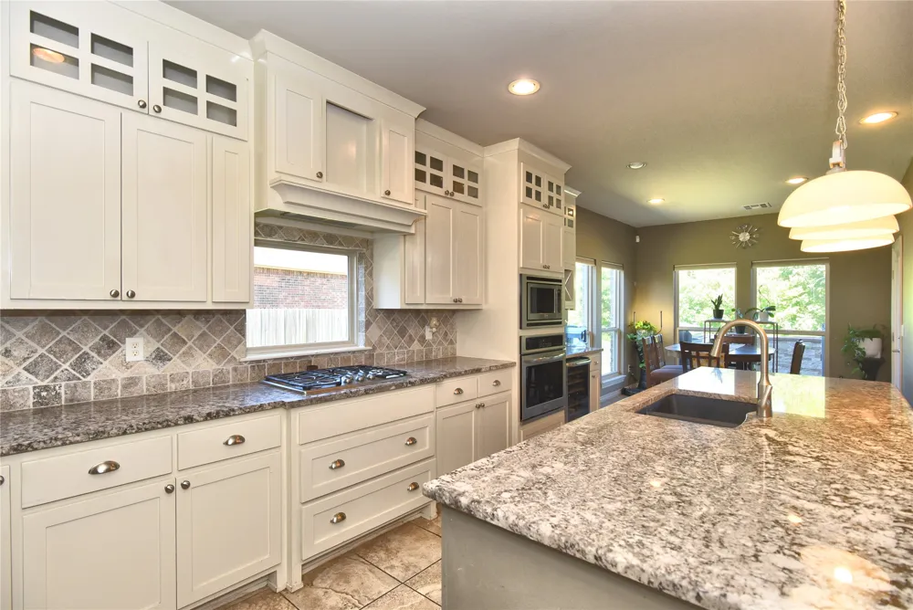 5916 S 13th Street Broken Arrow, OK 74011
