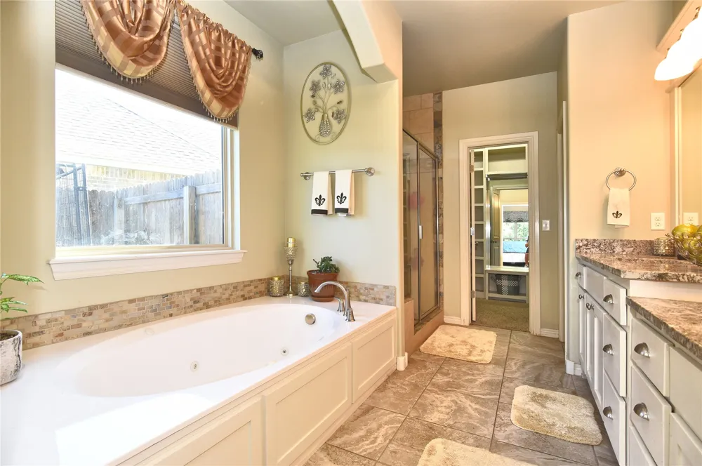5916 S 13th Street Broken Arrow, OK 74011