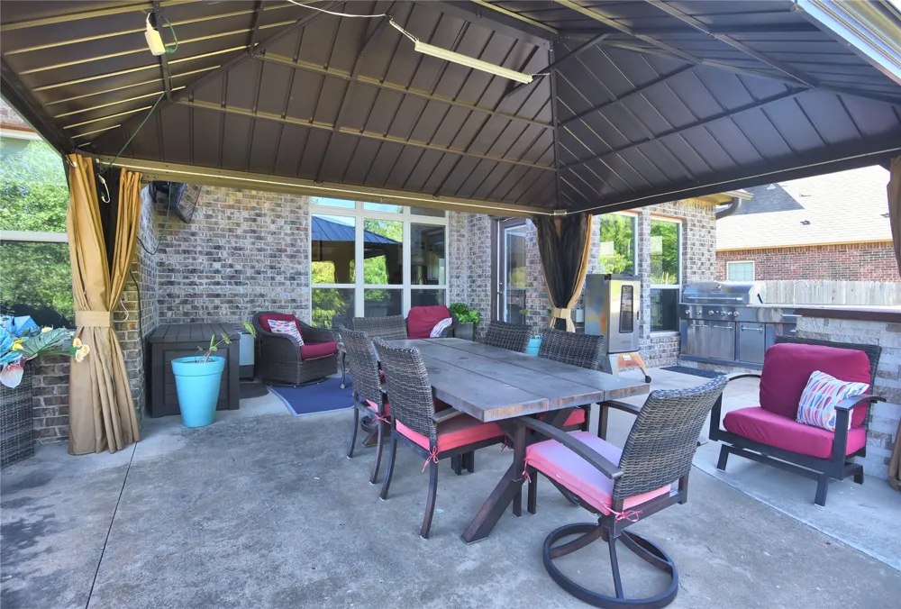 5916 S 13th Street Broken Arrow, OK 74011