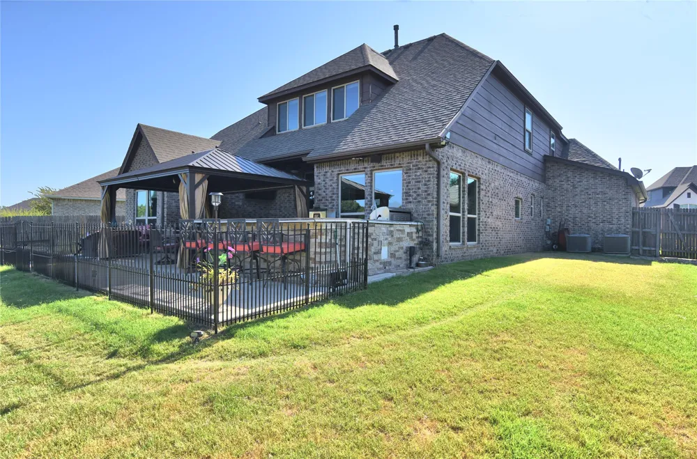 5916 S 13th Street Broken Arrow, OK 74011