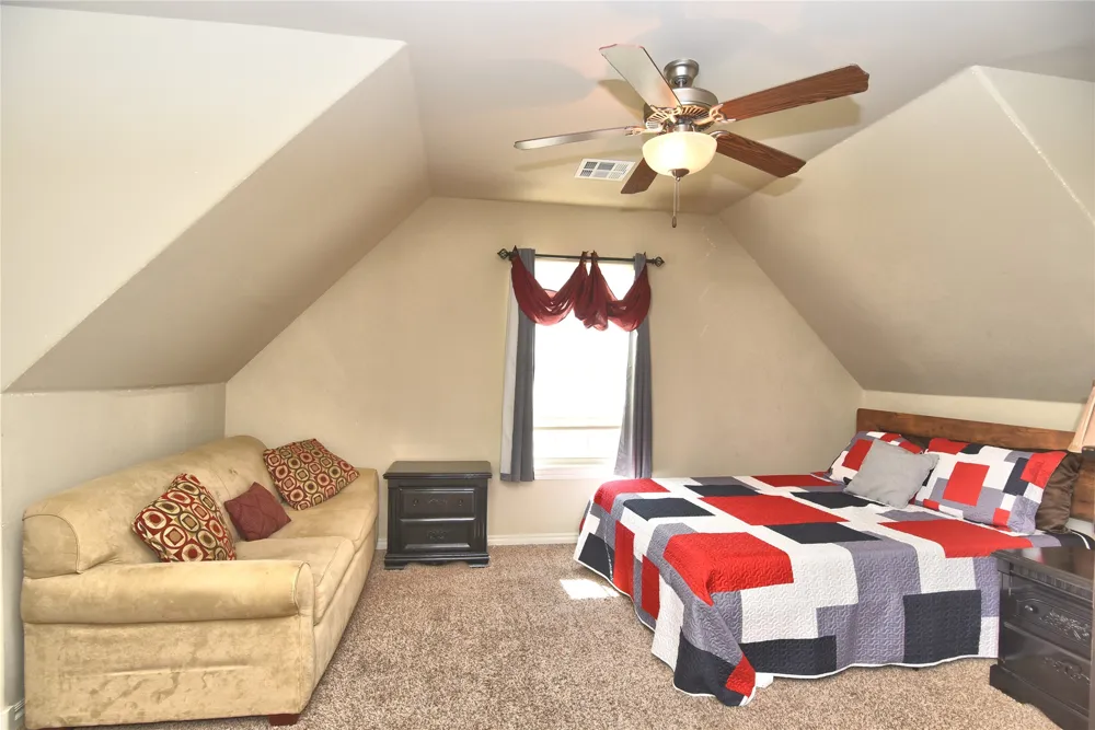 5916 S 13th Street Broken Arrow, OK 74011
