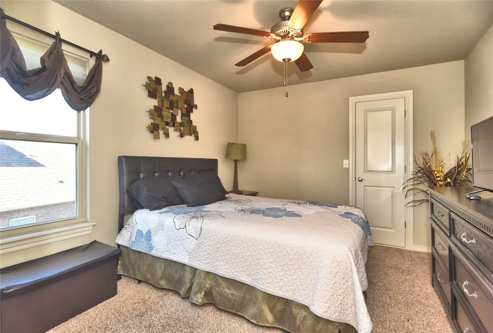 5916 S 13th Street Broken Arrow, OK 74011
