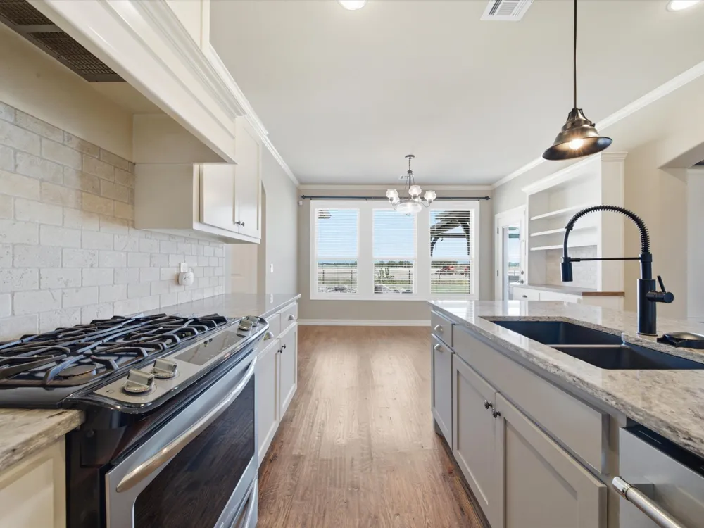 6075 E 145th Street Collinsville, OK 74021