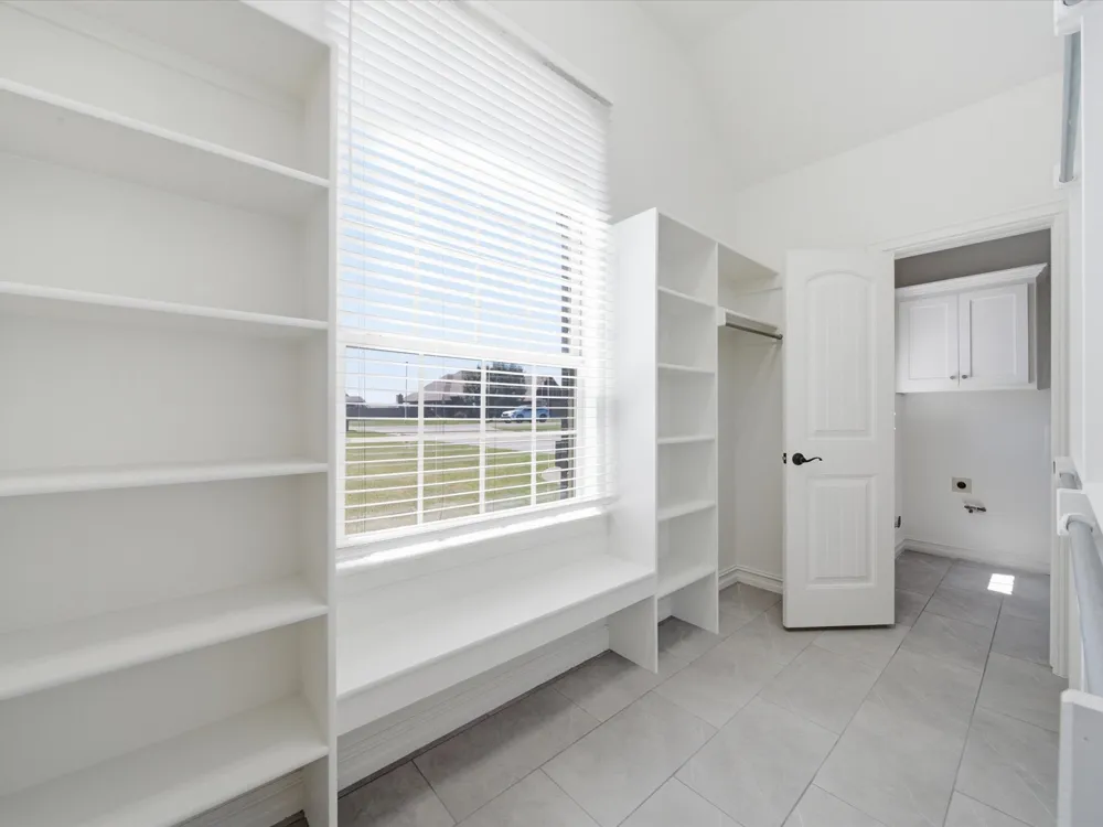 6075 E 145th Street Collinsville, OK 74021