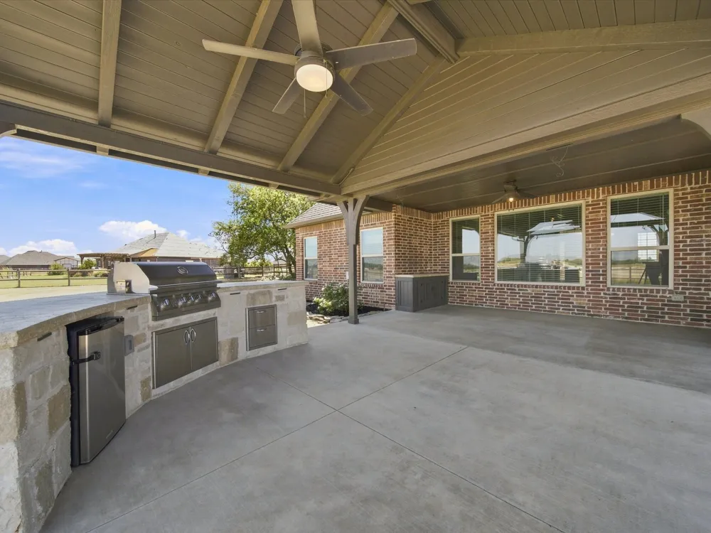 6075 E 145th Street Collinsville, OK 74021