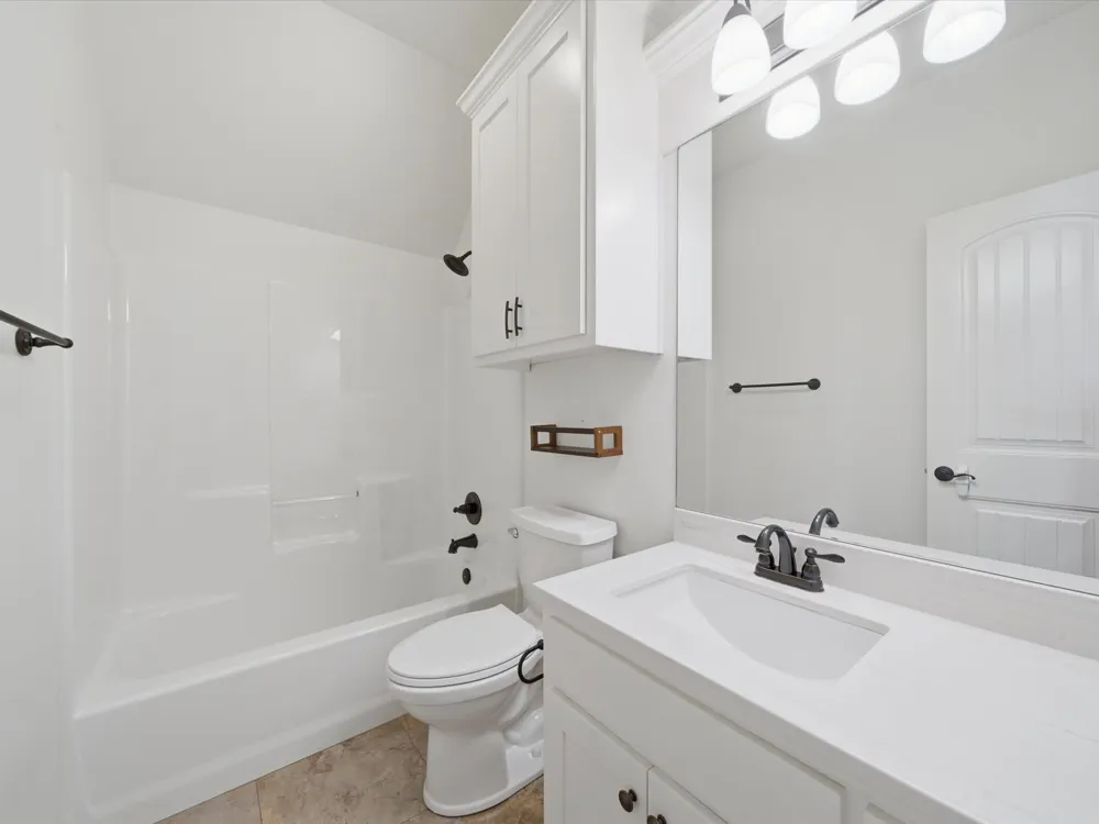 6075 E 145th Street Collinsville, OK 74021
