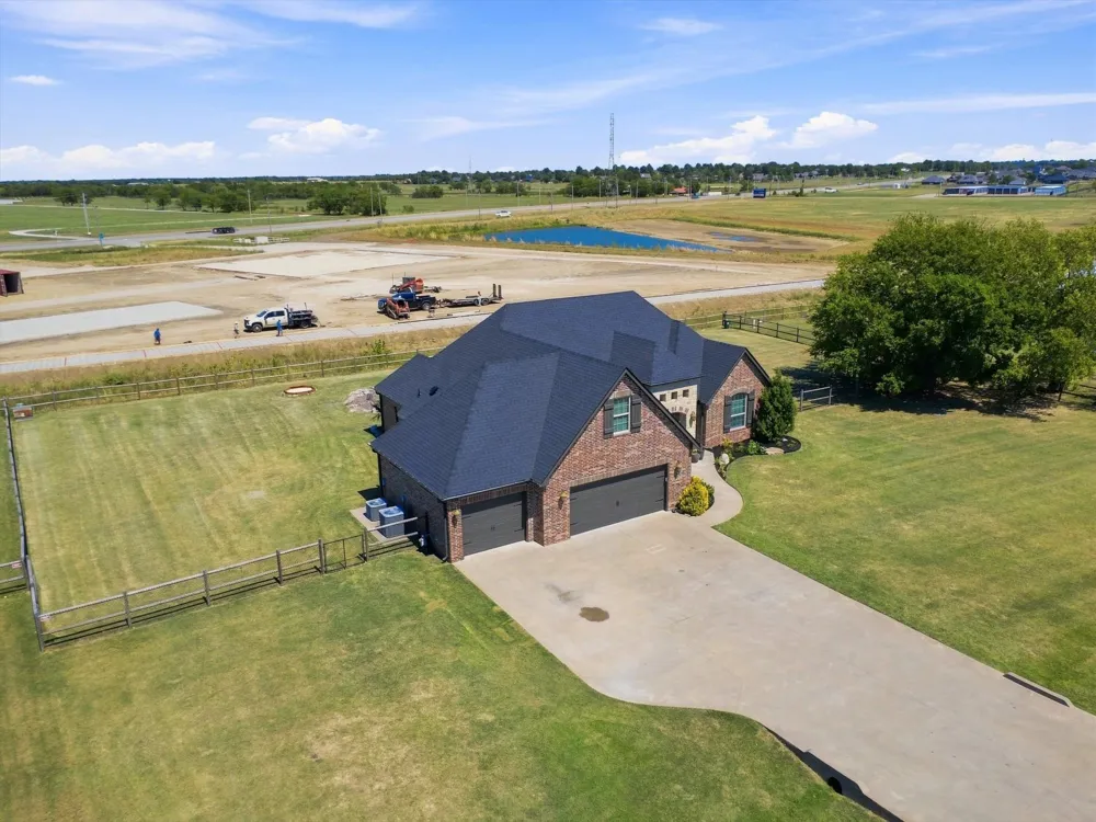 6075 E 145th Street Collinsville, OK 74021