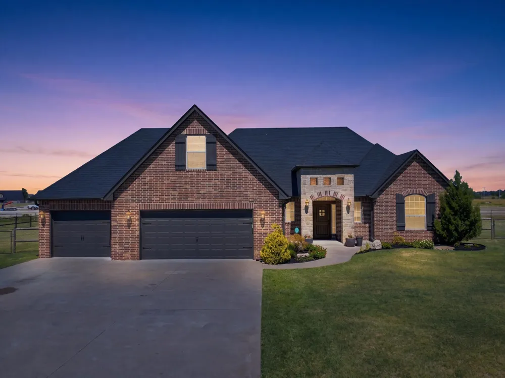 6075 E 145th Street Collinsville, OK 74021