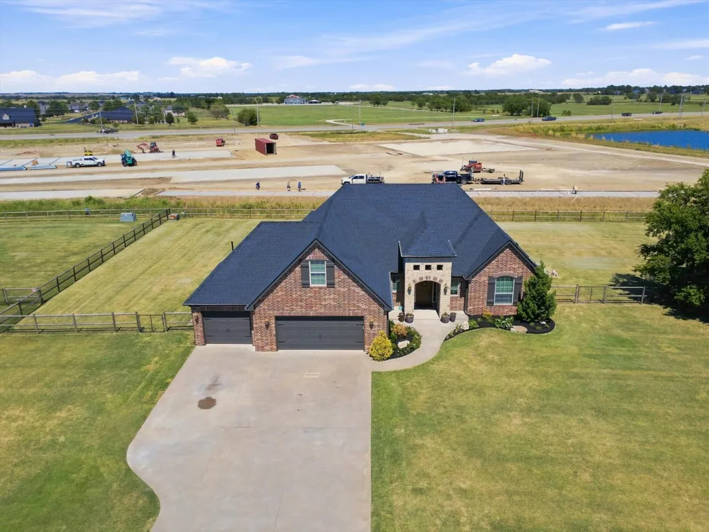 6075 E 145th Street Collinsville, OK 74021