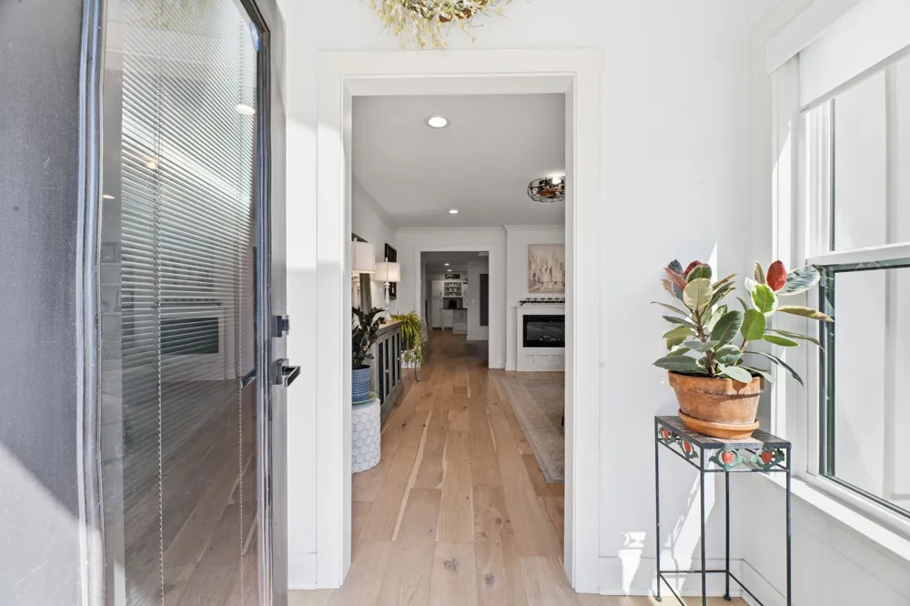 128 E Jackson Street Broken Arrow, OK 74012