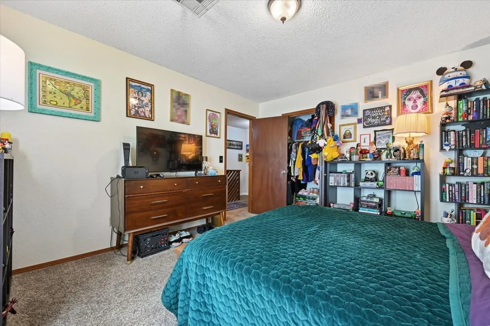 8601 E 62nd Place Tulsa, OK 74133