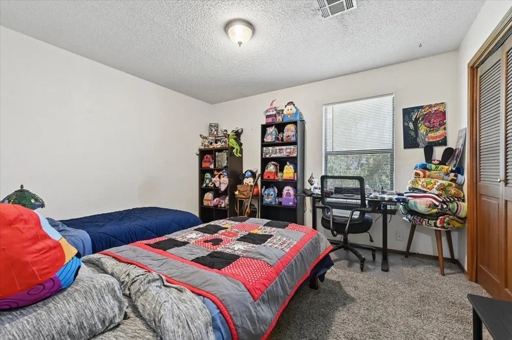 8601 E 62nd Place Tulsa, OK 74133