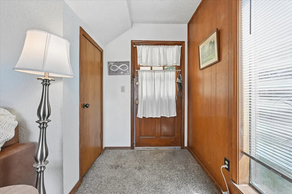 8601 E 62nd Place Tulsa, OK 74133