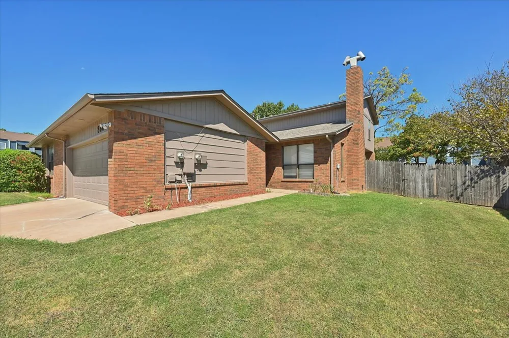 8601 E 62nd Place Tulsa, OK 74133