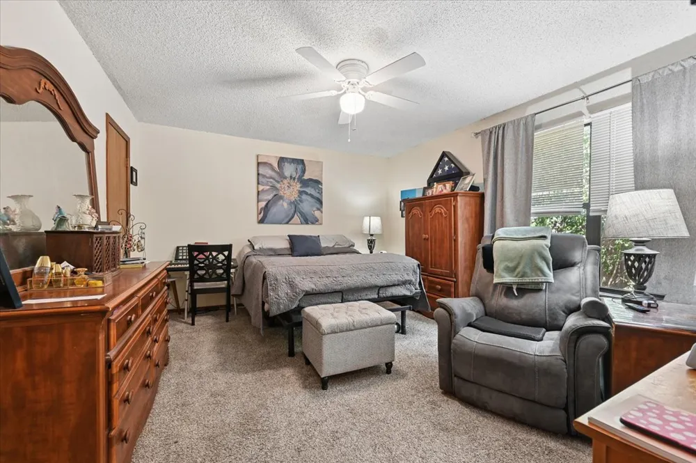 8601 E 62nd Place Tulsa, OK 74133