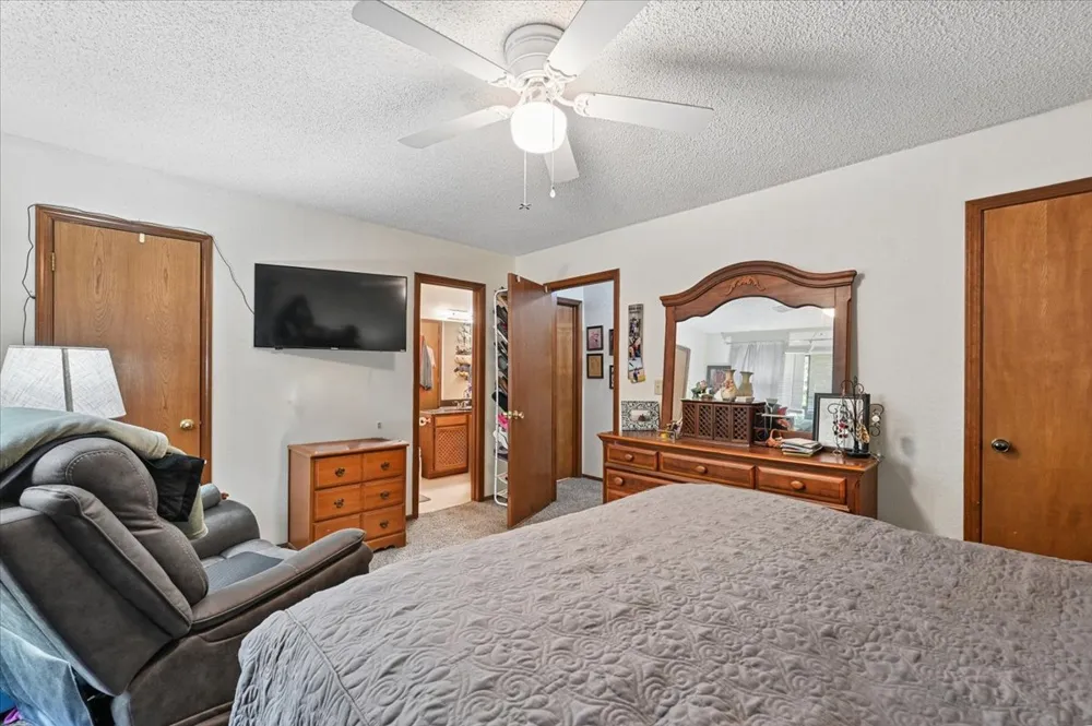 8601 E 62nd Place Tulsa, OK 74133