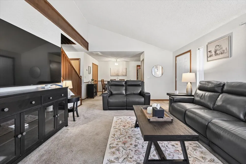 8601 E 62nd Place Tulsa, OK 74133