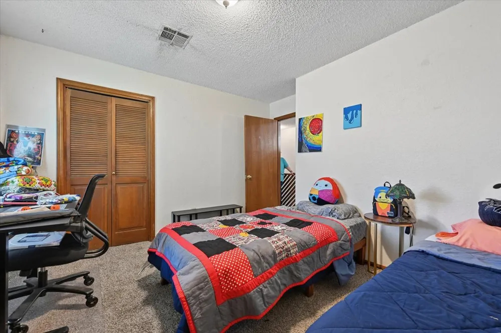 8601 E 62nd Place Tulsa, OK 74133