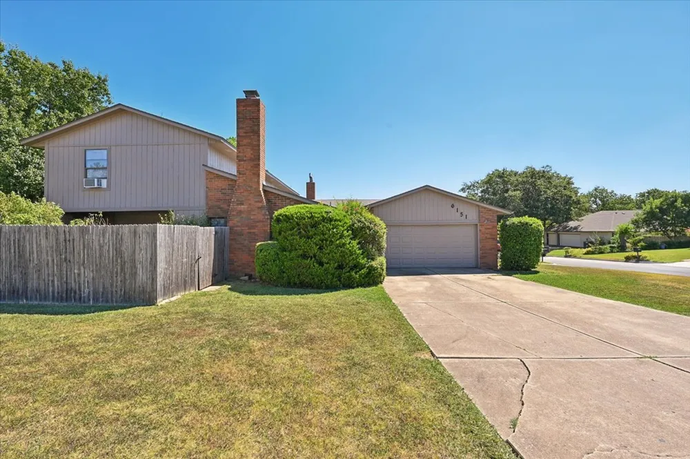 8601 E 62nd Place Tulsa, OK 74133