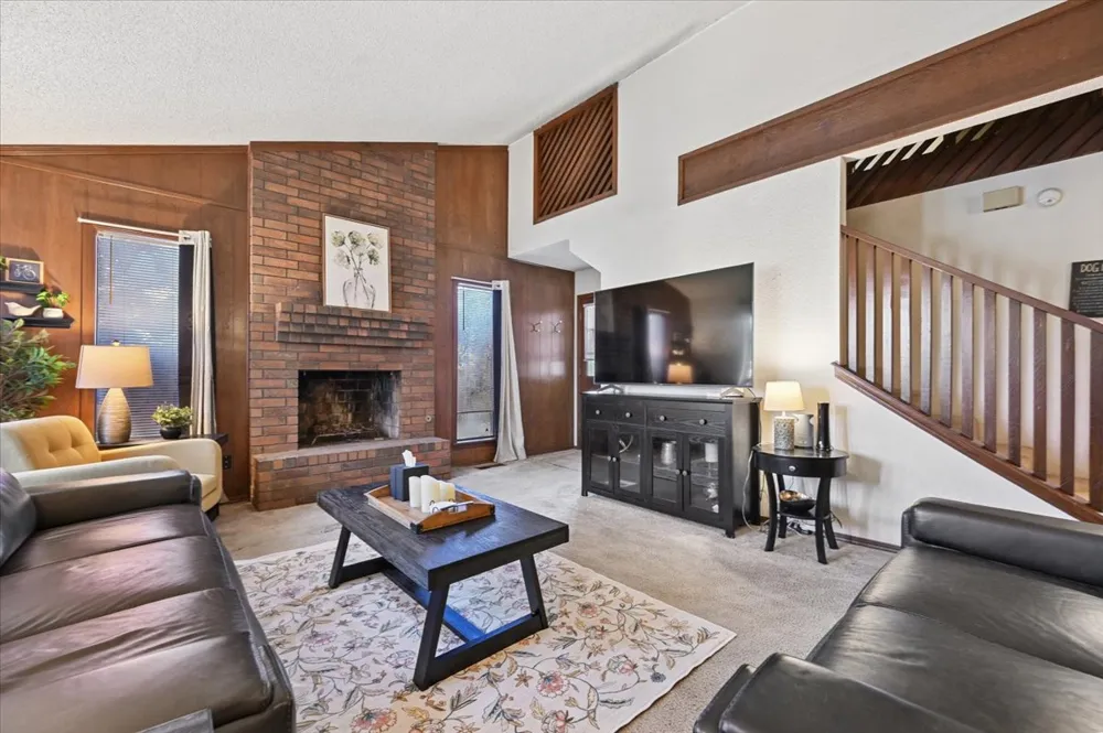 8601 E 62nd Place Tulsa, OK 74133