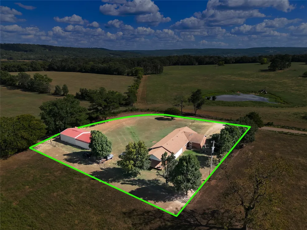 81232 S 4775 Stilwell, OK 74960