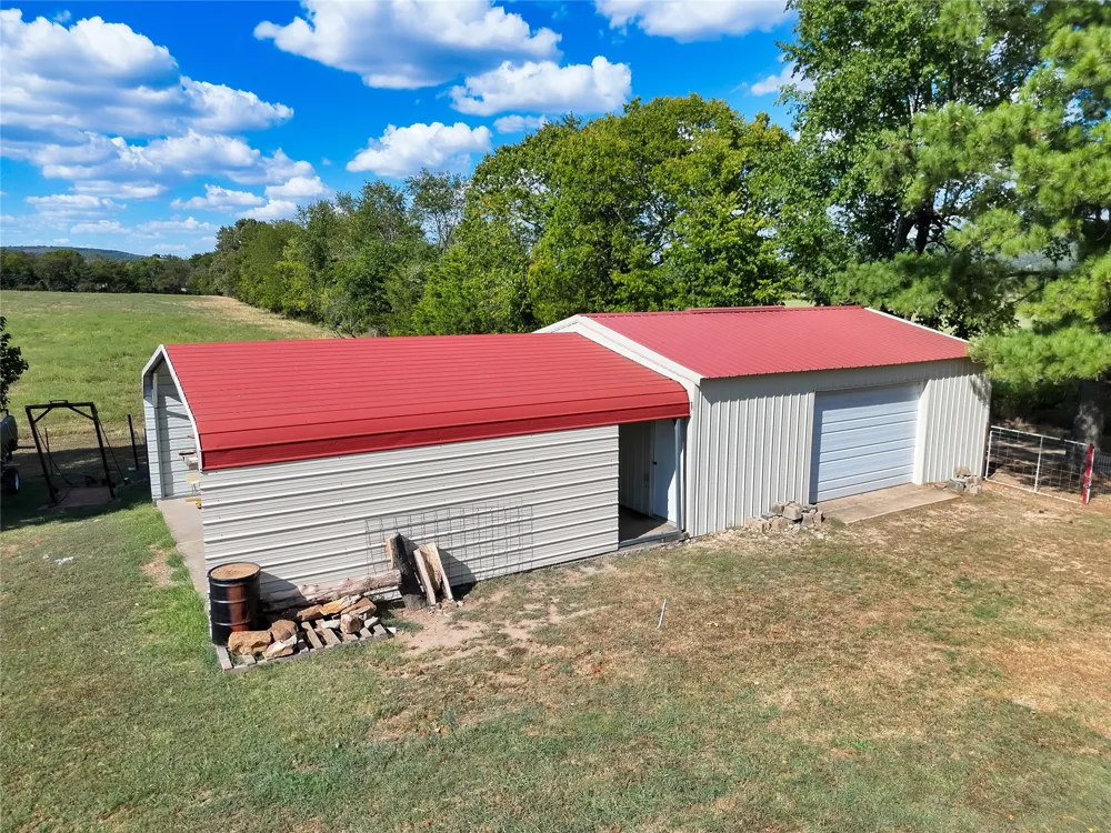 81232 S 4775 Stilwell, OK 74960