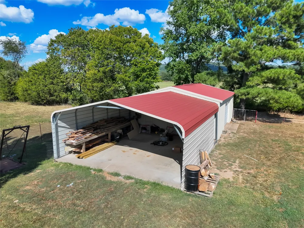 81232 S 4775 Stilwell, OK 74960