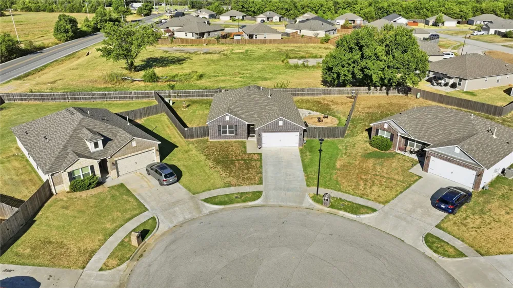 10014 E 106th Court Owasso, OK 74055