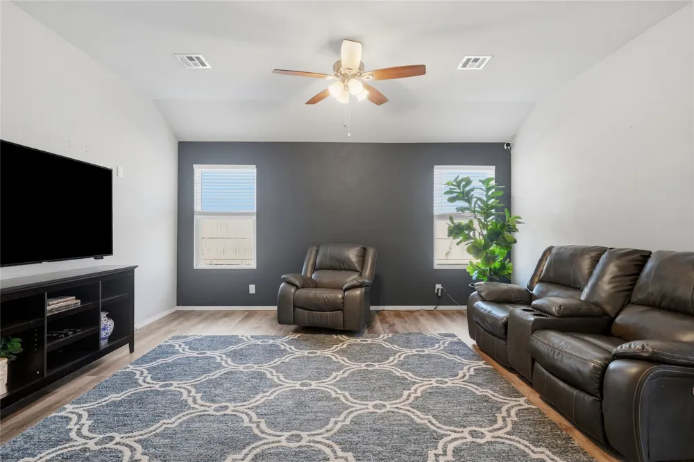 10014 E 106th Court Owasso, OK 74055
