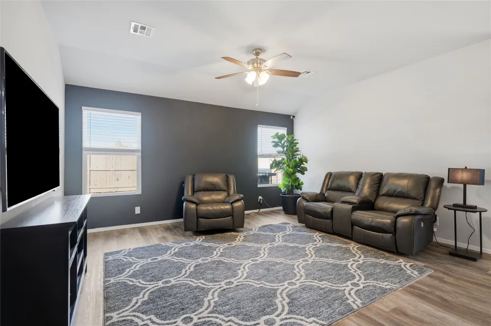 10014 E 106th Court Owasso, OK 74055