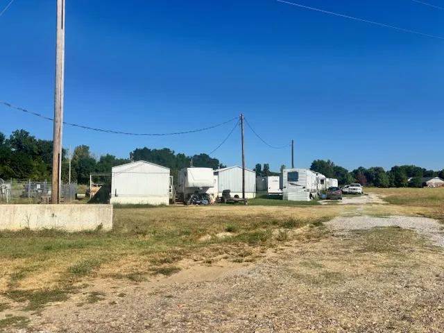 305 Steve Owens Rd Gore, OK 74435