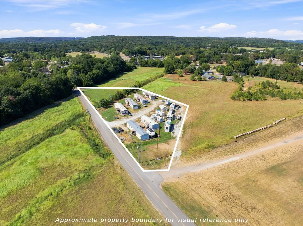 305 Steve Owens Rd Gore, OK 74435