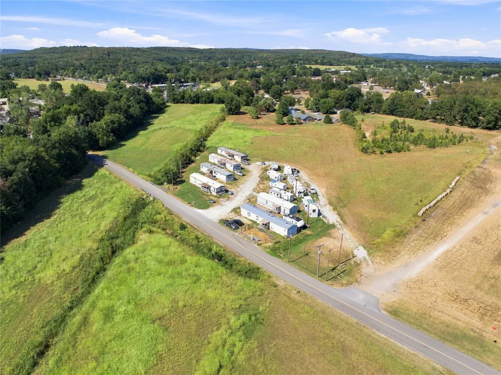305 Steve Owens Rd Gore, OK 74435