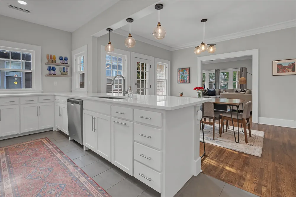 1819 E 16th Place Tulsa, OK 74104