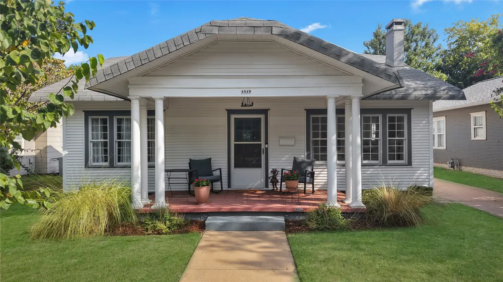 1819 E 16th Place Tulsa, OK 74104
