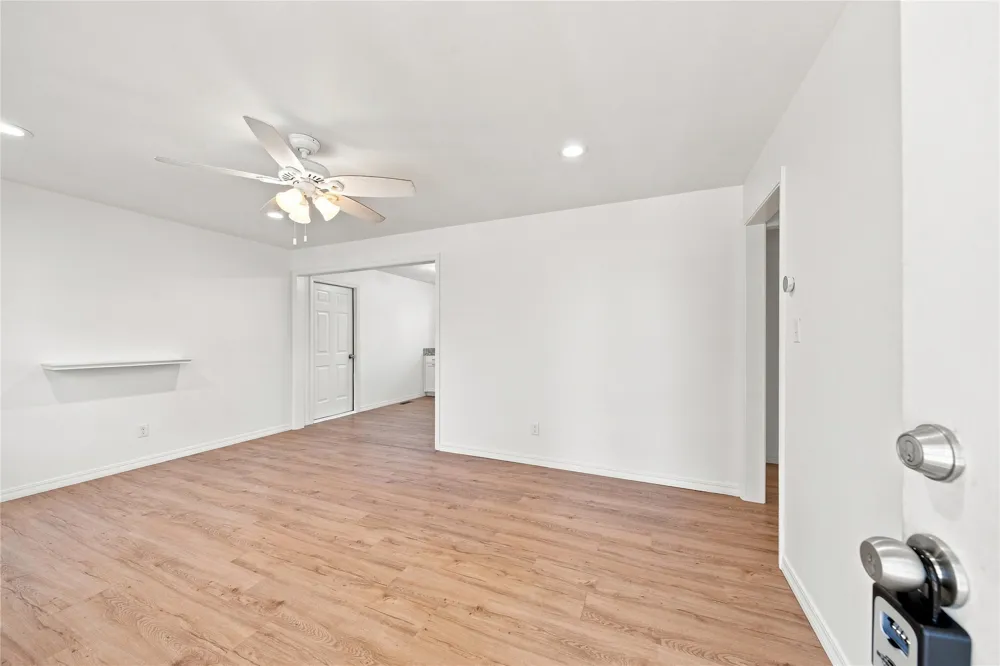909 S Liberty Avenue Okmulgee, OK 74447
