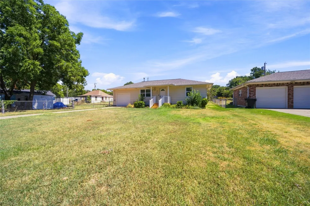 909 S Liberty Avenue Okmulgee, OK 74447