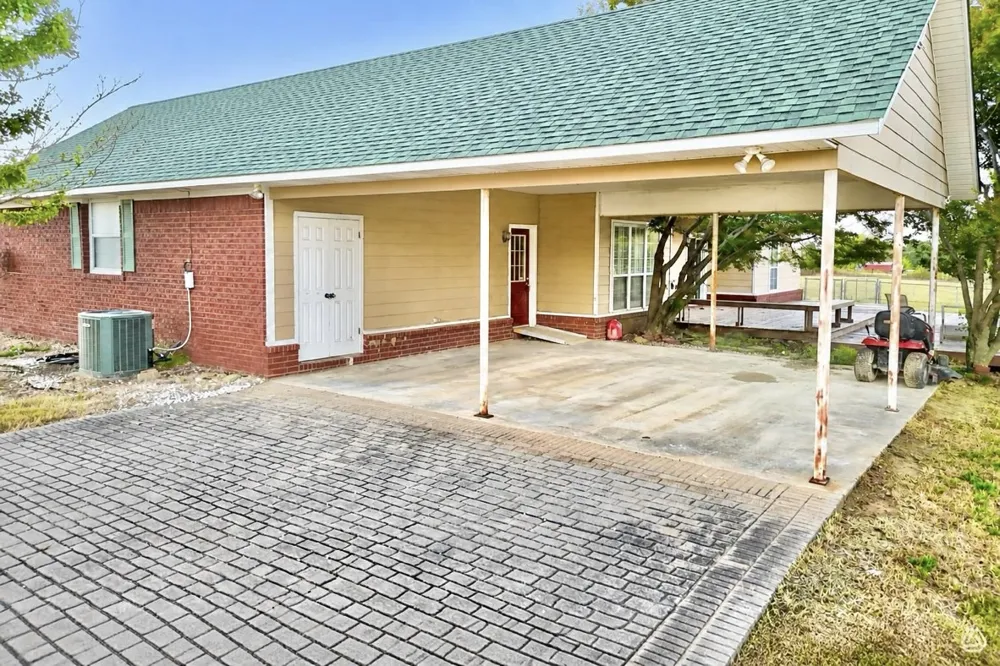 40225 E 1221 DRIVE Stigler, OK 74462